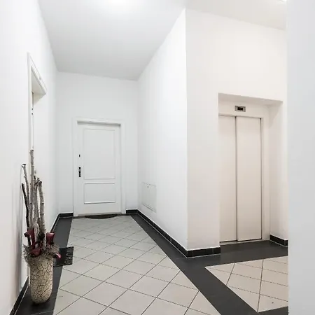 Apartma Linda 1880 Karlovy Vary Exterior photo